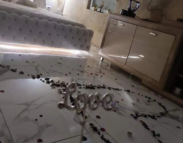 Jacuzzy Rooms Andjela