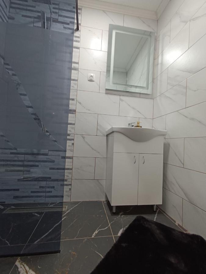 Διαμέρισμα Jacuzzy Andjela Σουμπότικα